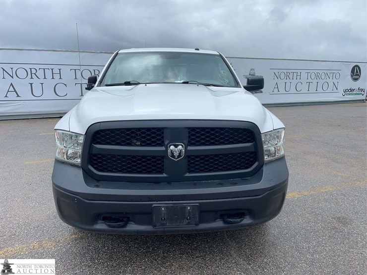2014-dodge-1500-image-2