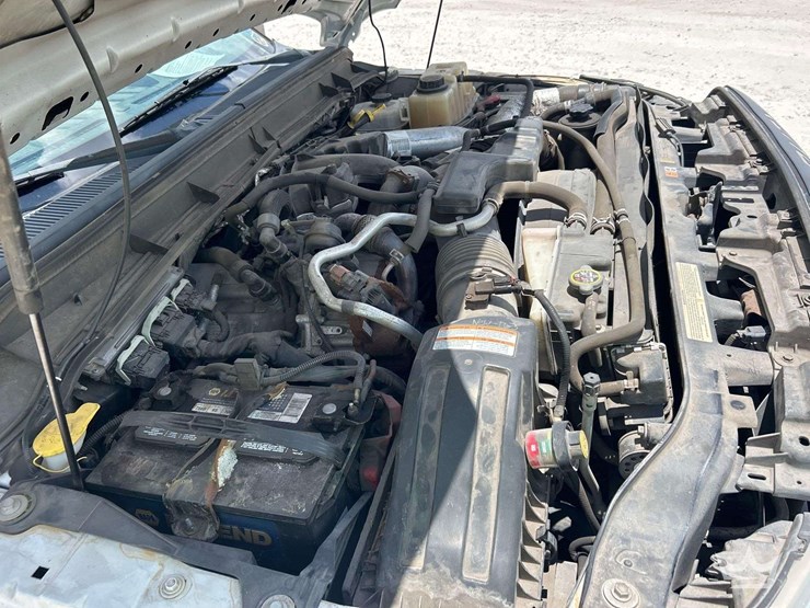 2015-ford-f350-image-8