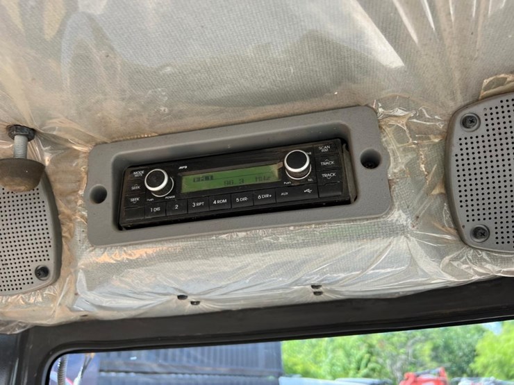 case-cx37c-image-30