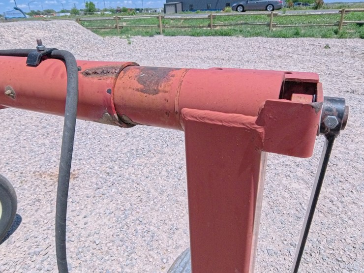 #1074-•-h&s-bf14-hi-capacity-wheel-rake-image-19
