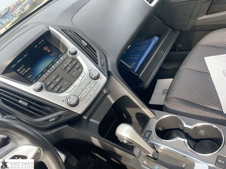 2014-chevrolet-equinox-image-11