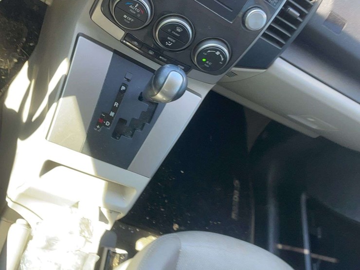 2009-mazda-mazda5-image-13