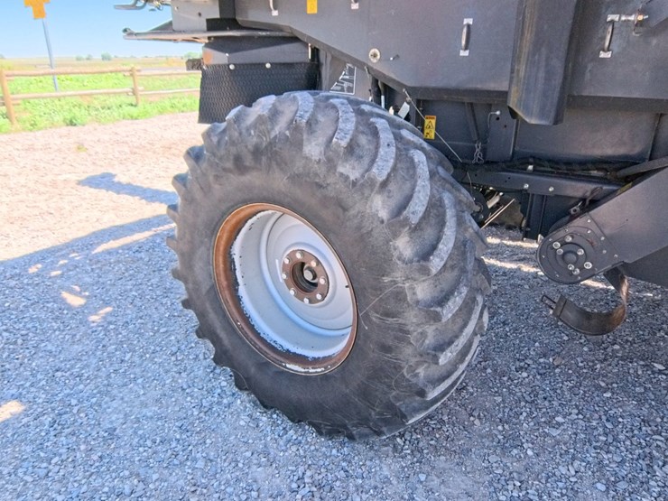 2012-massey-ferguson-9520-image-119