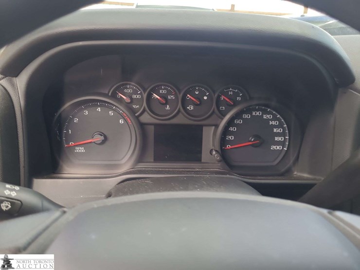 2021-chevrolet-silverado-1500-image-7