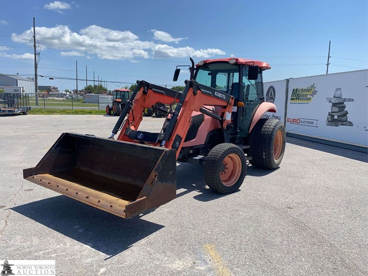 kubota-m7040-image-1