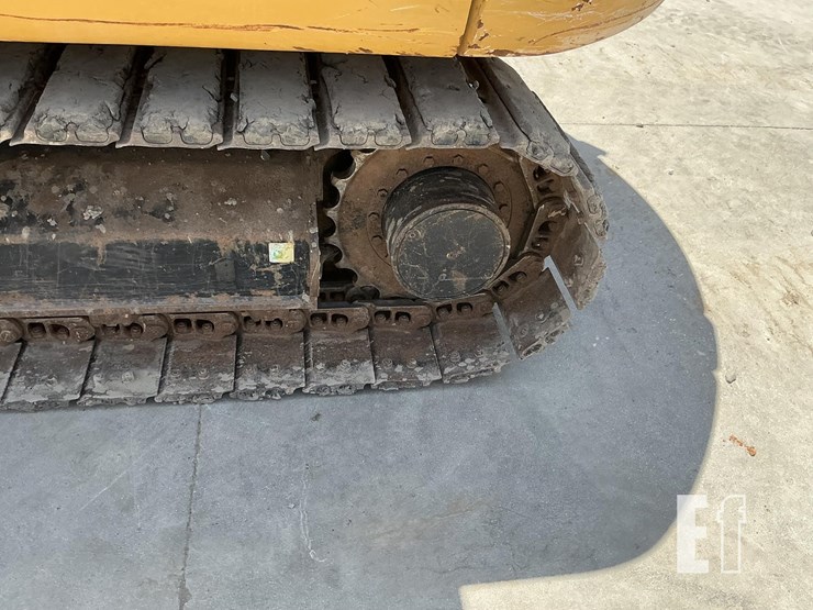 2018-caterpillar-307e2-image-9