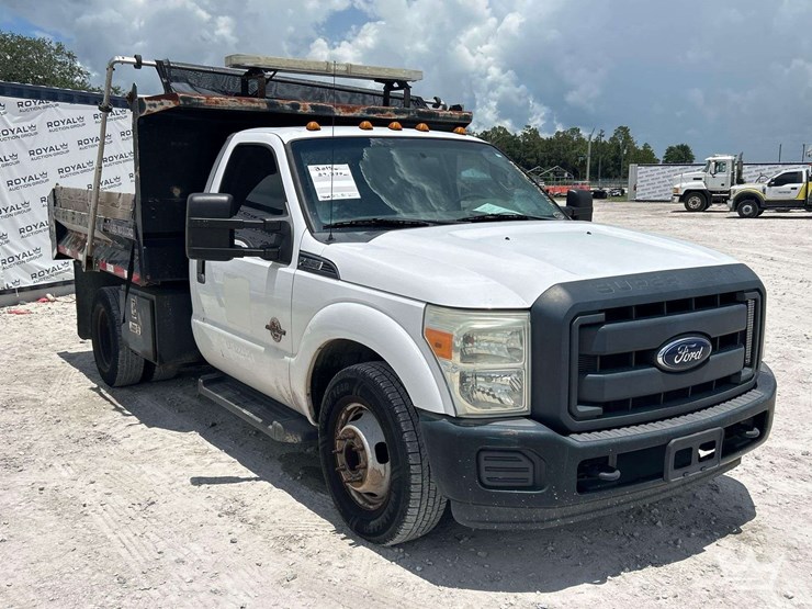 2015-ford-f350-image-2