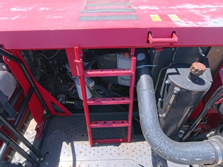 2012-massey-ferguson-9520-image-99