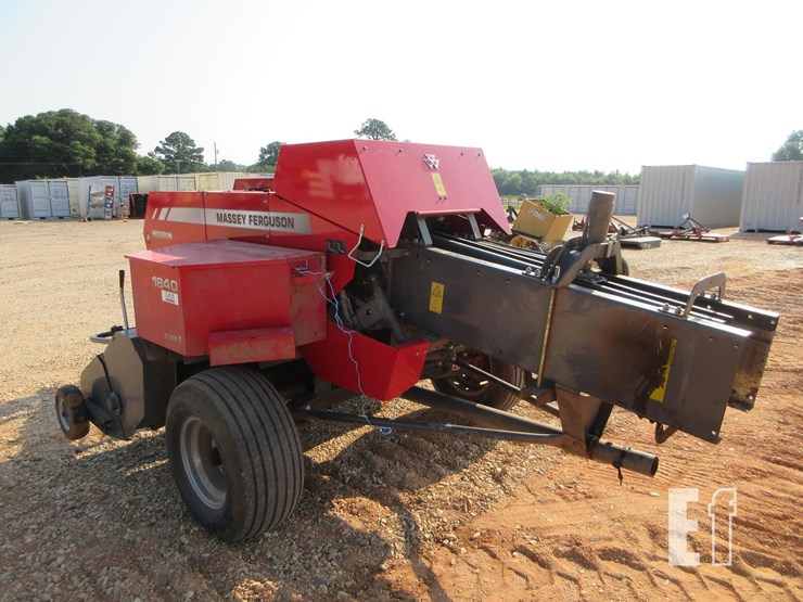 massey-ferguson-1840-image-4