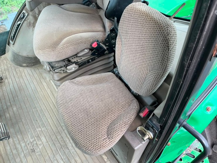 2012-john-deere-9510r-image-34