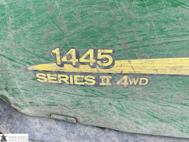 2010-john-deere-1445-image-25
