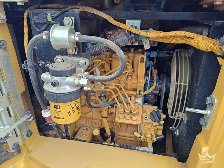 2022-caterpillar-303.5-image-21