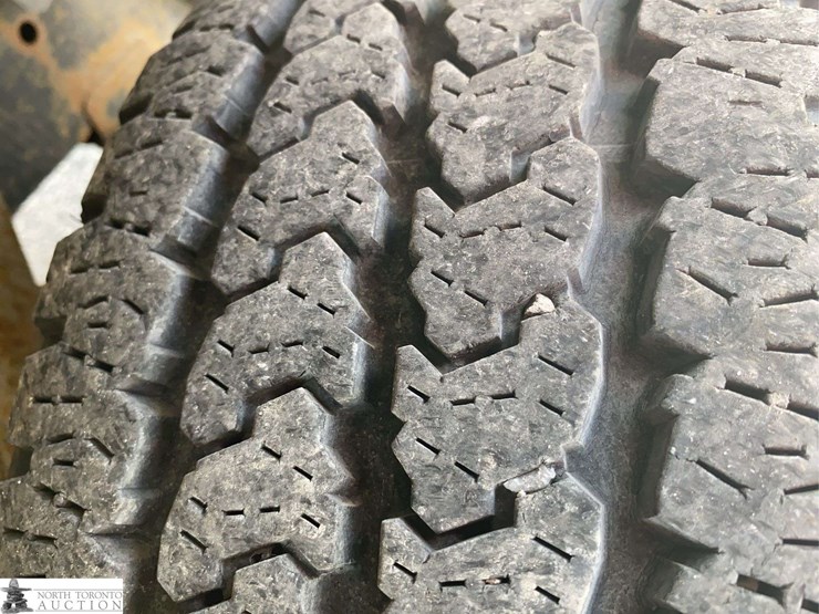2011-dodge-2500-image-26