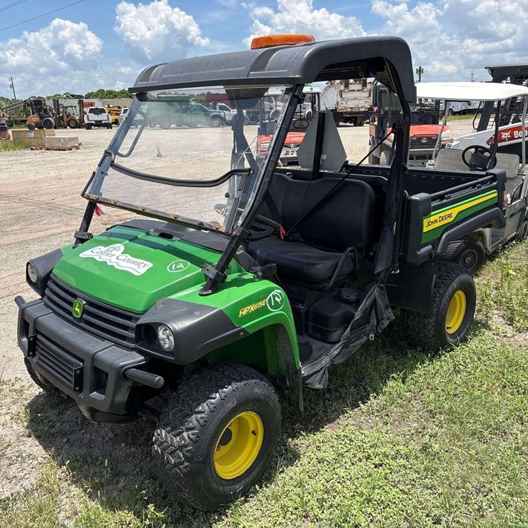 2023 John Deere HPX615E 4x4 Gas Utility Cart