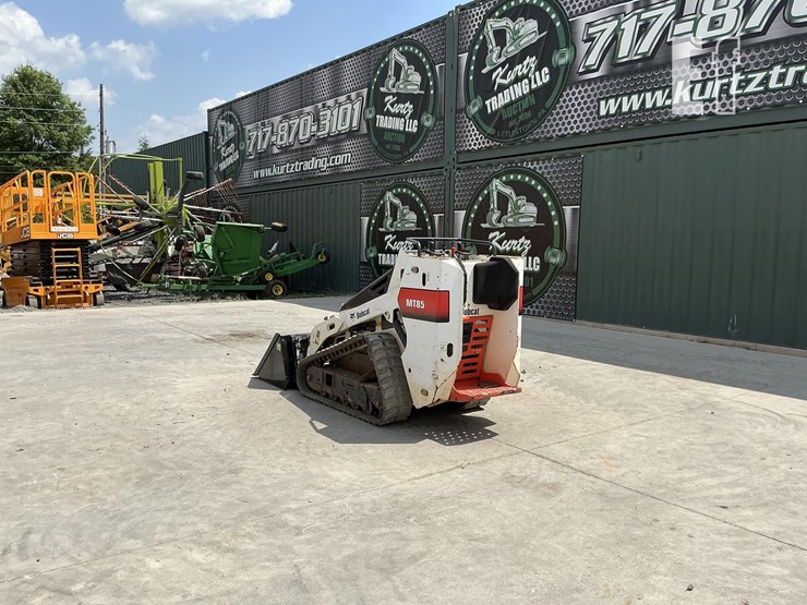 2017-bobcat-mt85-image-2