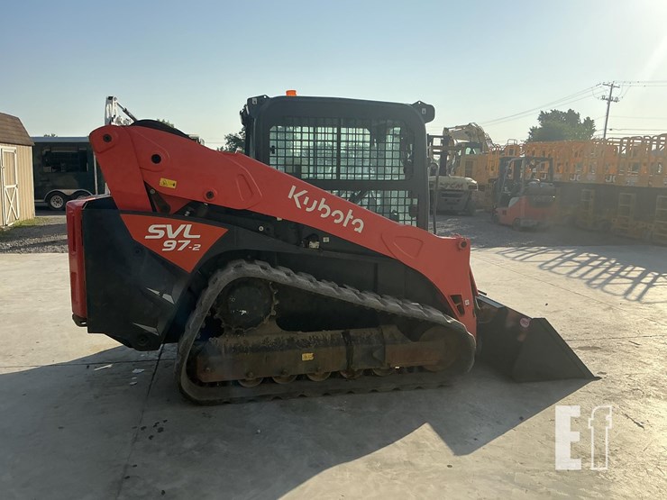 2022-kubota-svl97-2-image-5