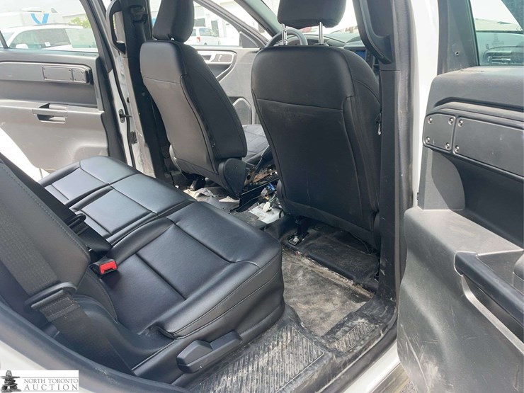 2022-ford-explorer-image-20