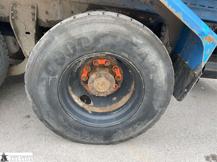 2018-mack-lr633-t/a-refuse-truck-image-17