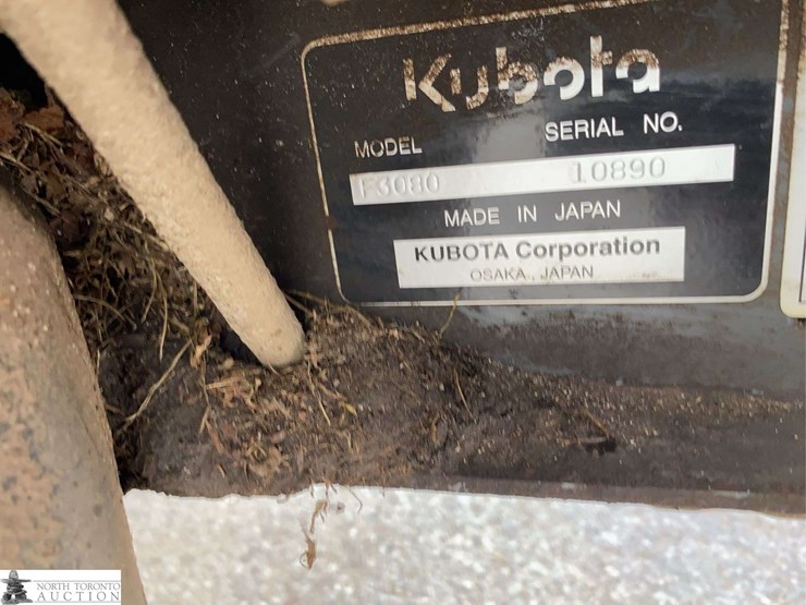 2011-kubota-f3080-image-33