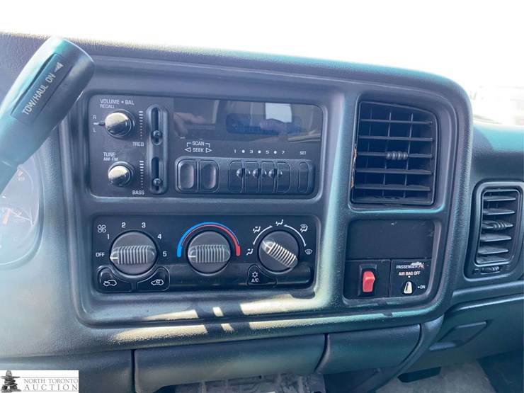 1999-chevrolet-silverado-1500-image-12