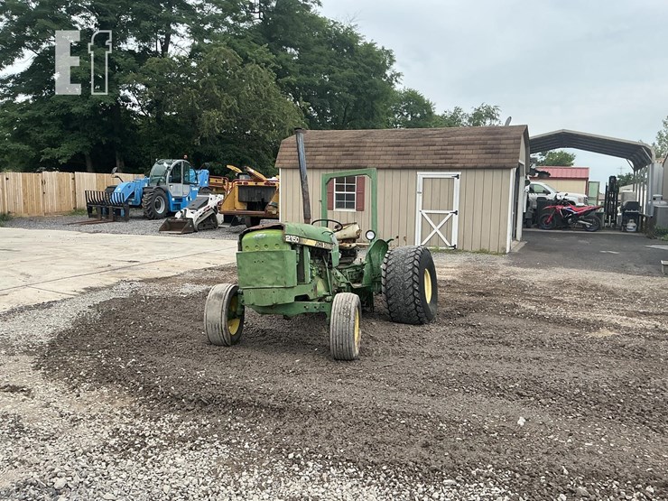 1984-john-deere-2150-image-8