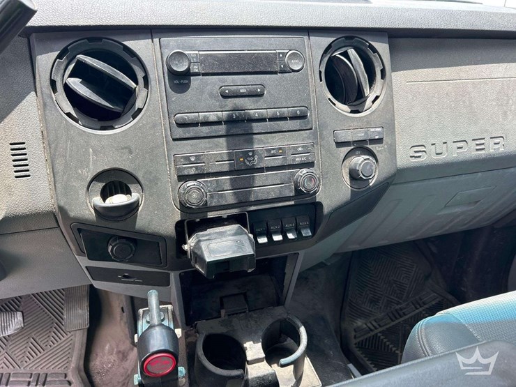 2015-ford-f350-image-21