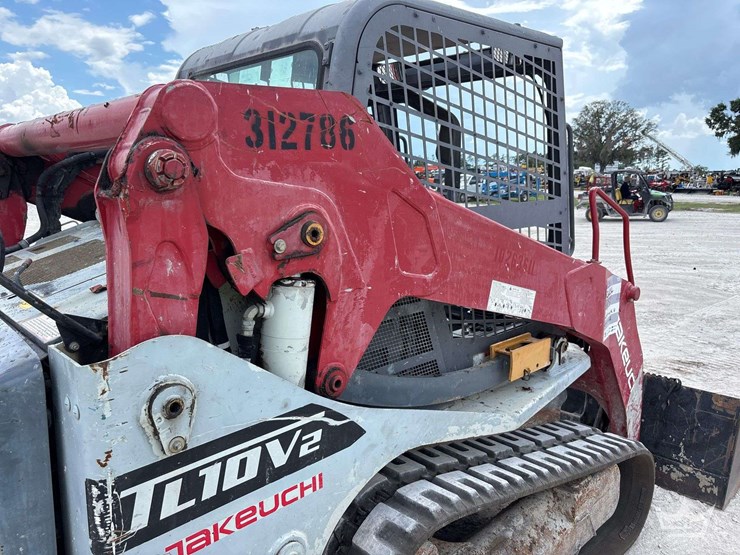 2019-takeuchi-tl10v2-image-14