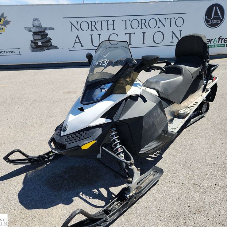 2014 Grand Touring Sport Ski-doo 2014 Ski-Doo Grand Touring Sport