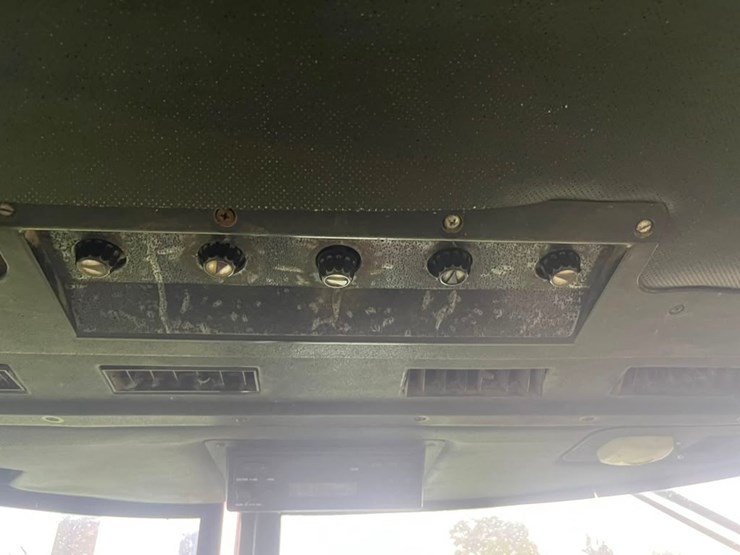 john-deere-4840-image-21