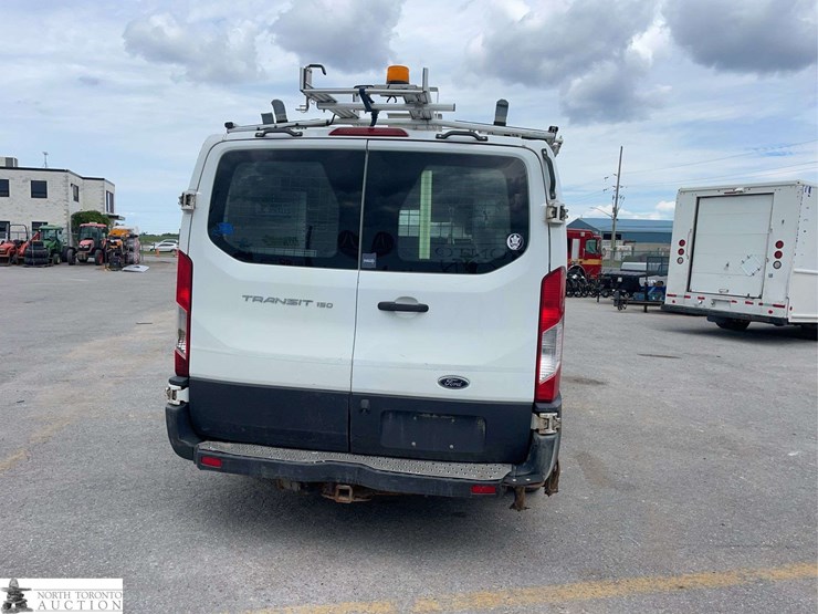 2017-ford-transit-image-6
