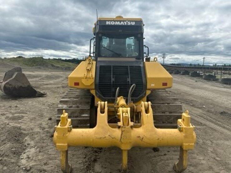 2022-komatsu-d71pxi-24-image-4