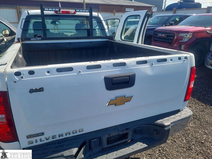 2008-chevrolet-silverado-1500-image-28