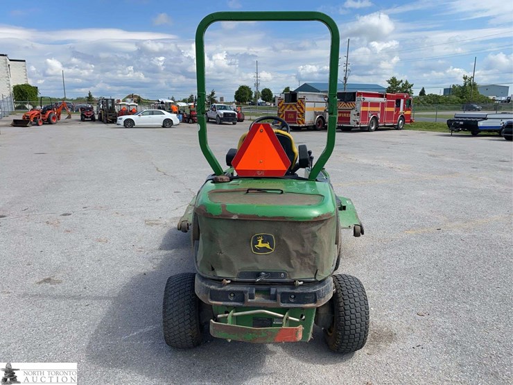 2010-john-deere-1445-image-6