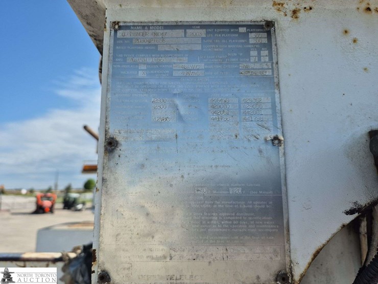 2002-freightliner-fl80-image-28