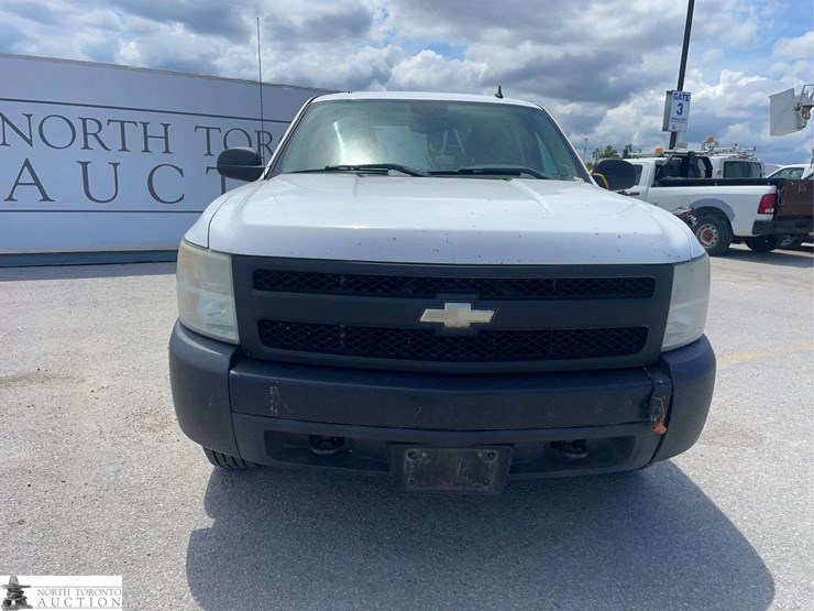 2008-chevrolet-silverado-1500-image-2
