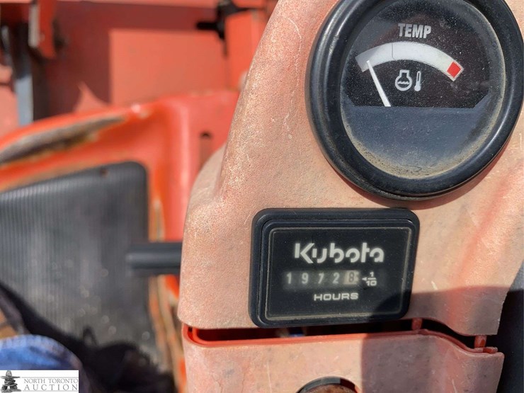 2011-kubota-f3080-image-13