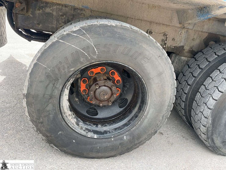 2018-mack-lr633-t/a-refuse-truck-image-18