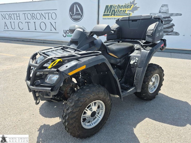 2012-can-am-outlander-quad-image-1