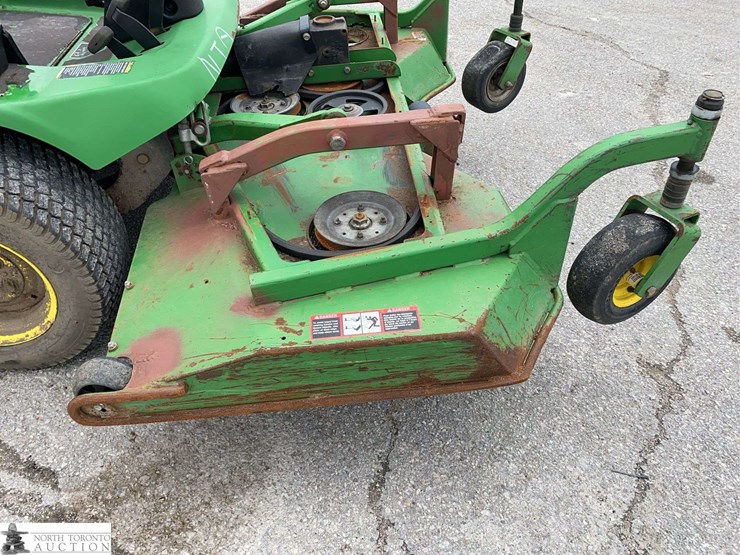 2010-john-deere-1445-image-24