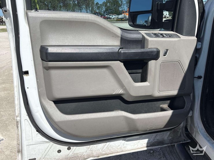 2017-ford-f250-image-7