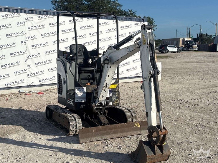 2020-bobcat-e20-image-2