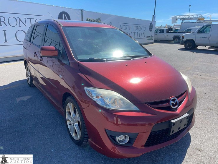 2009-mazda-mazda5-image-3