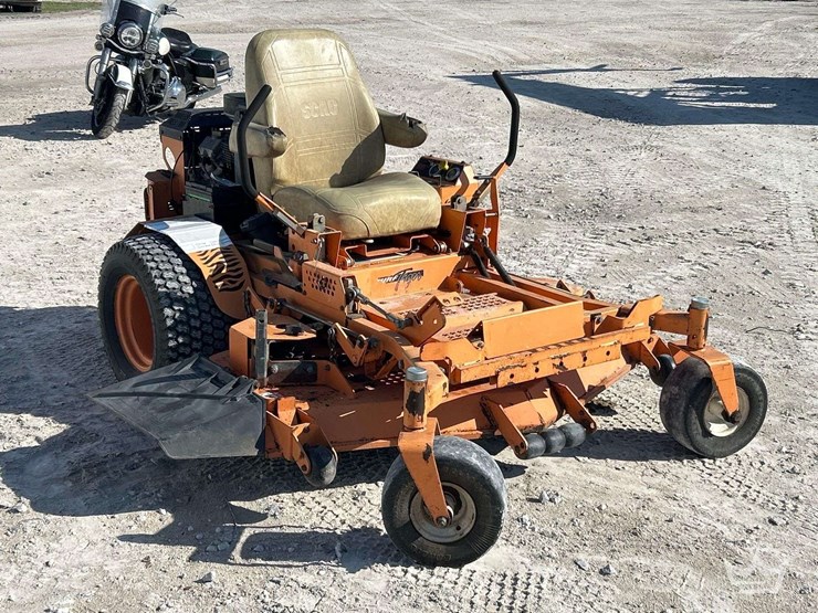 2002-scag-turf-tiger-61in.-zero-turn-commercial-mower-image-3