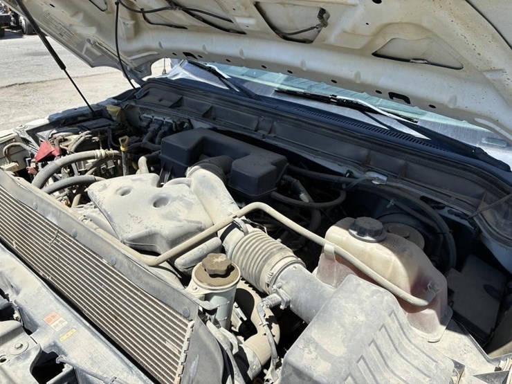 2011-ford-f250-image-8