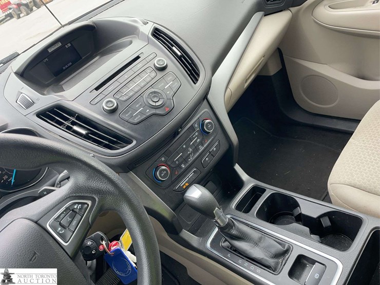 2017-ford-escape-image-13