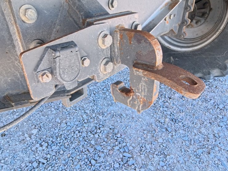 2012-massey-ferguson-9520-image-91