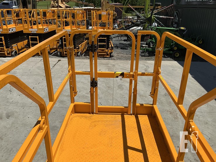 2023-jcb-s4550e-image-13