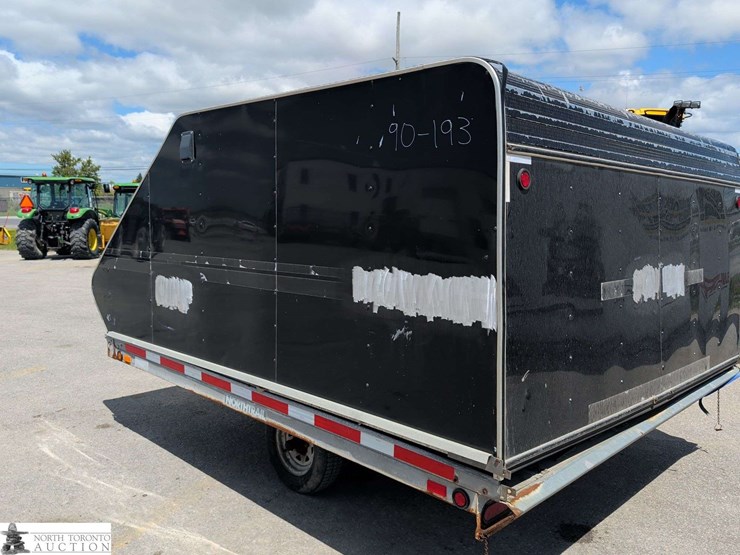 2011-l&b-moore-s/a-enclosed-trailer-image-3