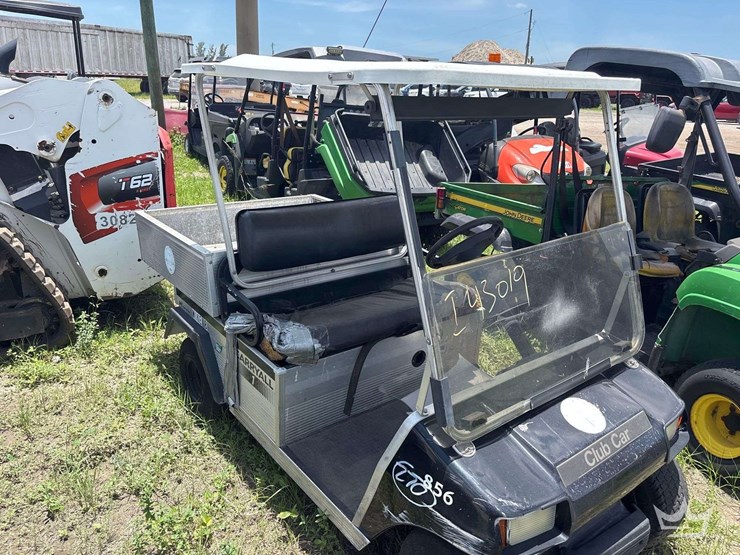 2014-club-car-carryall-1-image-5