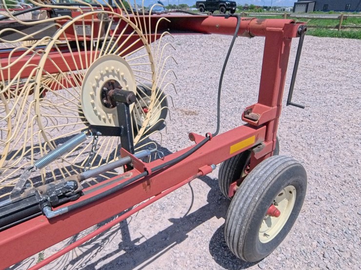 #1074-•-h&s-bf14-hi-capacity-wheel-rake-image-20